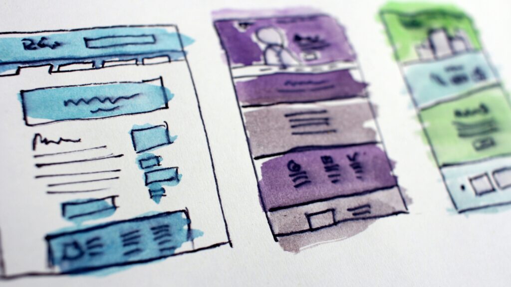 Finanzkonzept Darstellung verschiedener Bausteine mit unterschiedlichen Farben